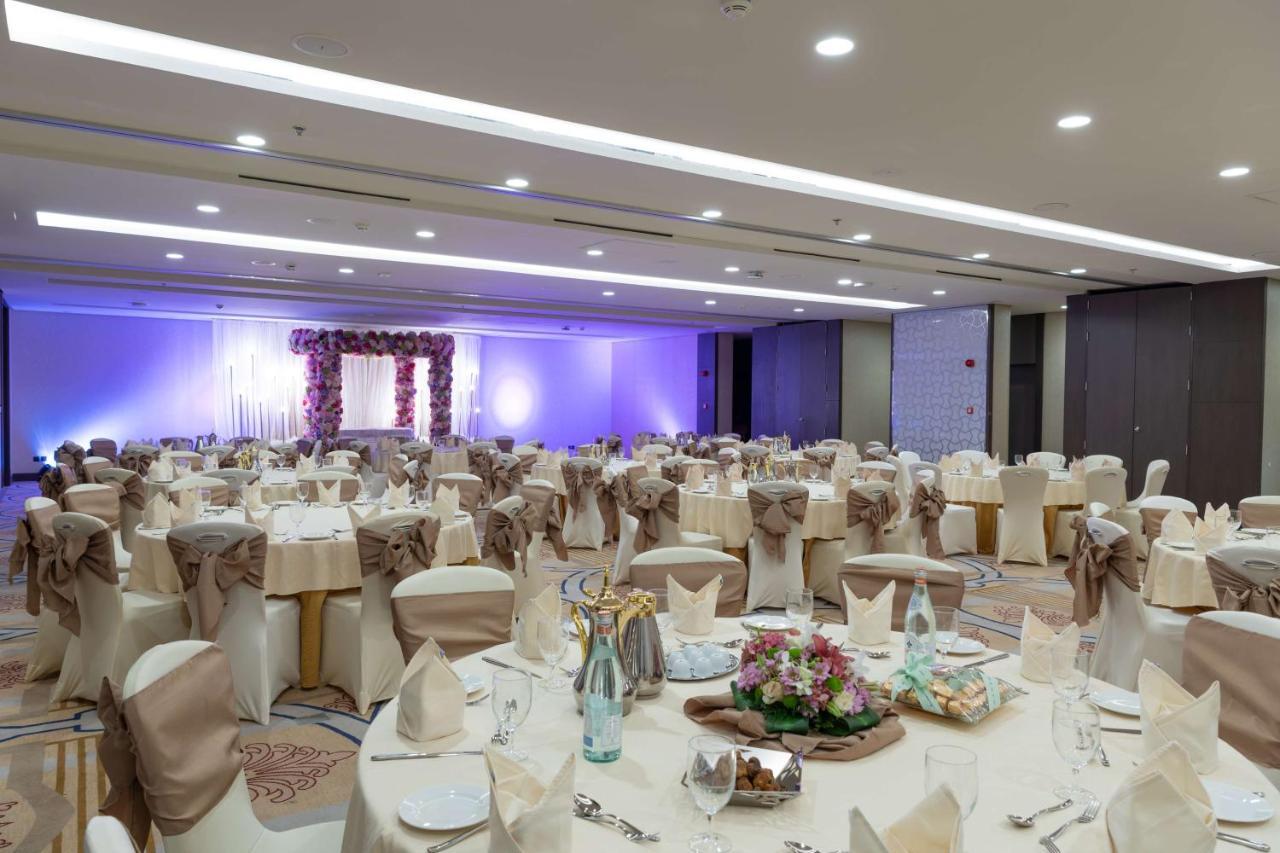 Radisson Blu Hotel, Jeddah Corniche Esterno foto The Grand Ballroom